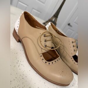 Julia Bo Handmade Leather Oxford Shoes Beige Vintage Academia Style